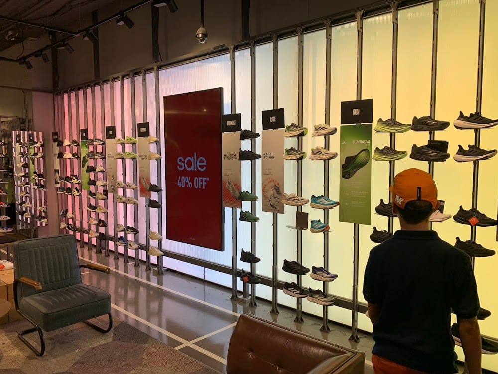 adidas Originals Melbourne Central — recent sportswear store photo in Melbourne VIC 3000, VIC (Google Business Profile)