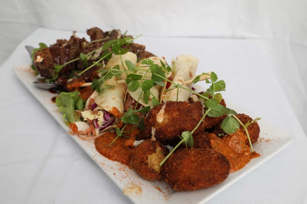 Drift & Wood Restaurant & Bar — recent restaurant photo in Agnes Water QLD 4677, QLD (Google Business Profile)