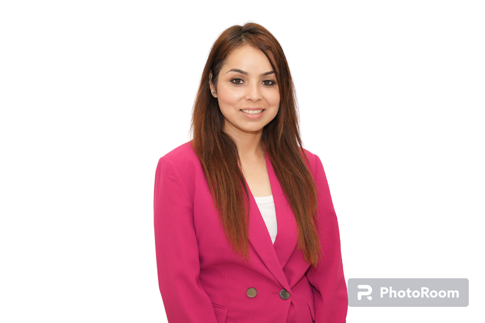Komal Ahuja - Reliance Real Estate Agent Rockbank — recent australian restaurants photo in Rockbank, VIC (Google Business Profile)