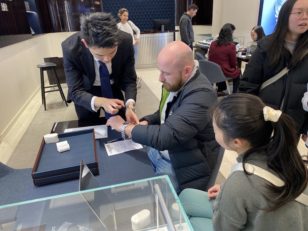 Longines Boutique - Melbourne - Chadstone — recent watch store photo in Chadstone VIC 3148, VIC (Google Business Profile)