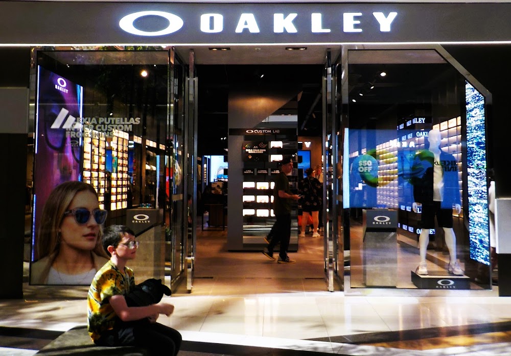 Oakley Chadstone — recent sunglasses store photo in Chadstone VIC 3148, VIC (Google Business Profile)