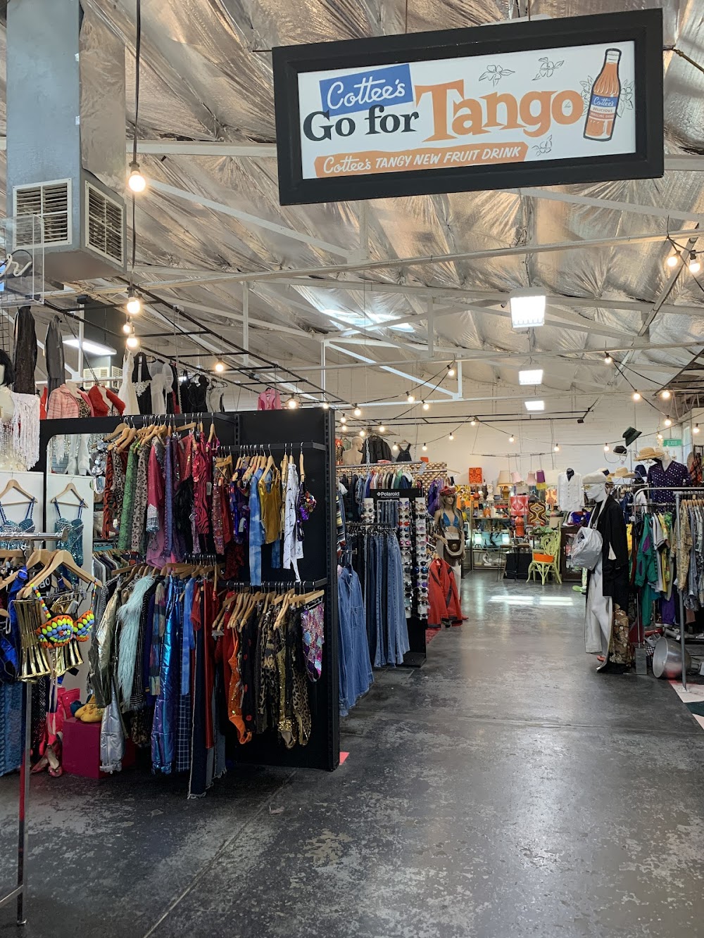 Retropolis — recent vintage clothing store photo in Preston VIC 3072, VIC (Google Business Profile)