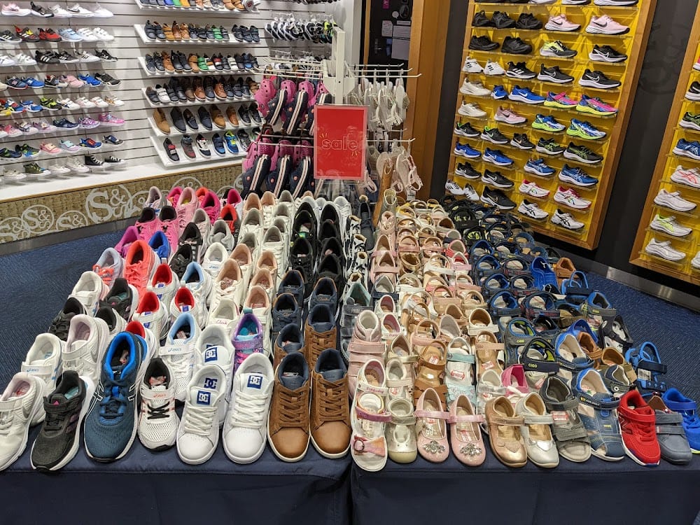 Shoes & Sox Belconnen — recent shoe store photo in Belconnen ACT 2617, ACT (Google Business Profile)