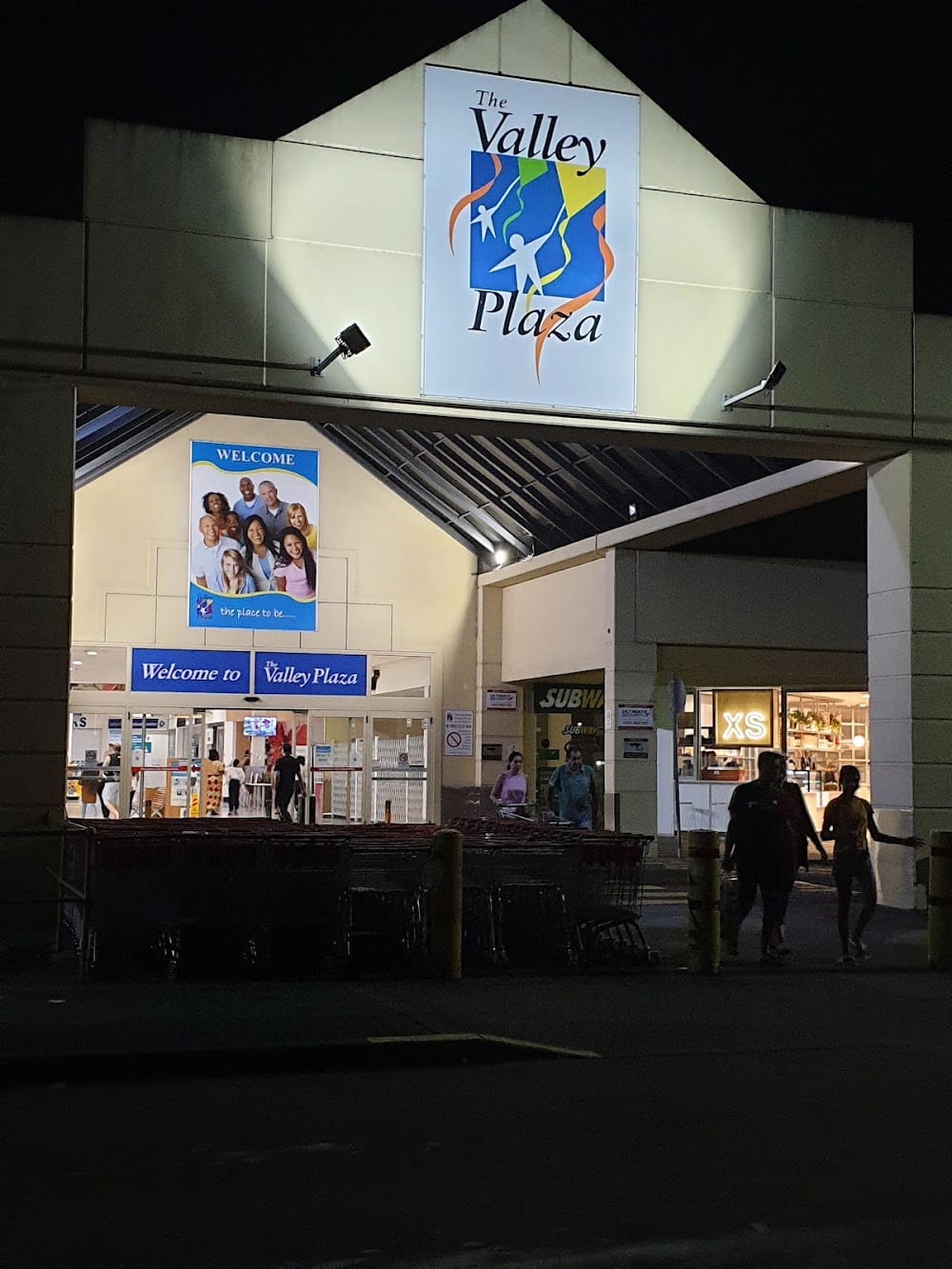 Woolworths Green Valley — recent supermarket photo in Green Valley NSW 2168, NSW (Google Business Profile)