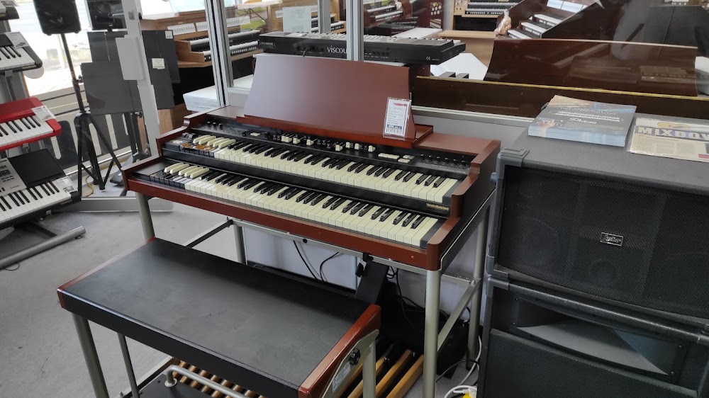 Bernies Music Land — recent musical instrument store photo in Ringwood, Victoria (Google Business Profile)