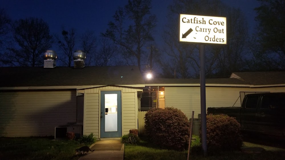 Catfish Cove — recent seafood restaurant photo in Belmont, NC (Google Business Profile)