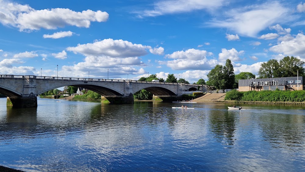 Chiswick Bridge — recent bridge photo in London W4 3UL (Google Business Profile)