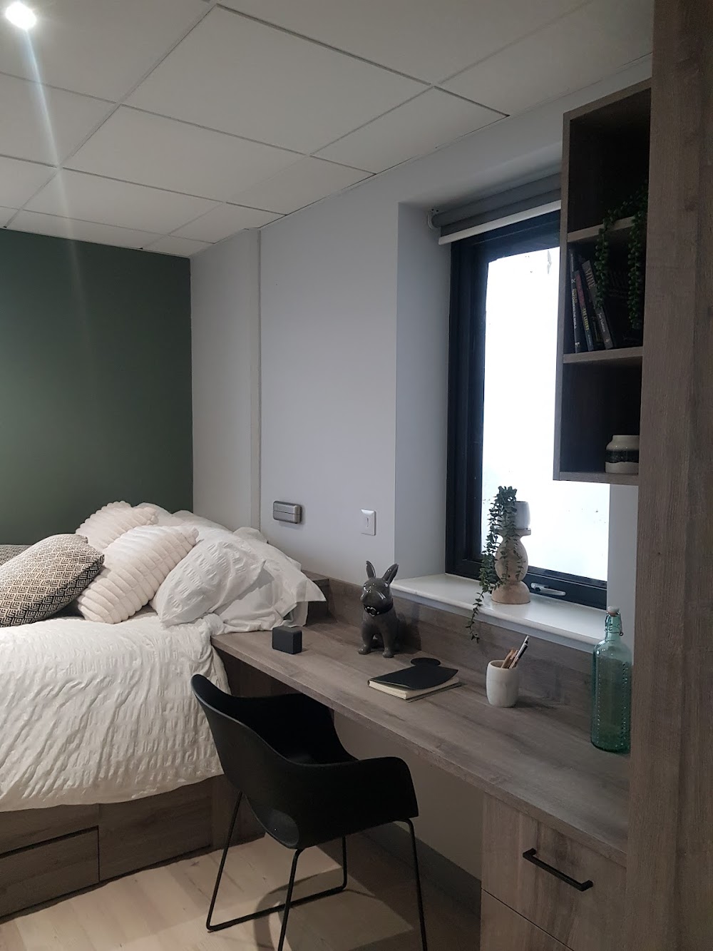 Crown Place Swansea - Student Accommodation — recent specialty schools photo in 2 Kings Rd (Google Business Profile)