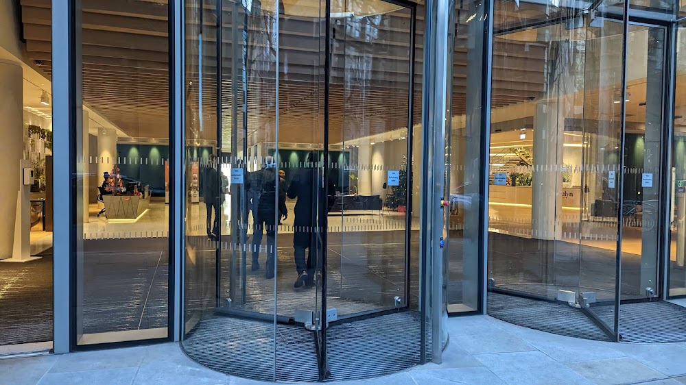Evelyn Partners - London — recent investment service photo in London EC2V 7BG, England (Google Business Profile)