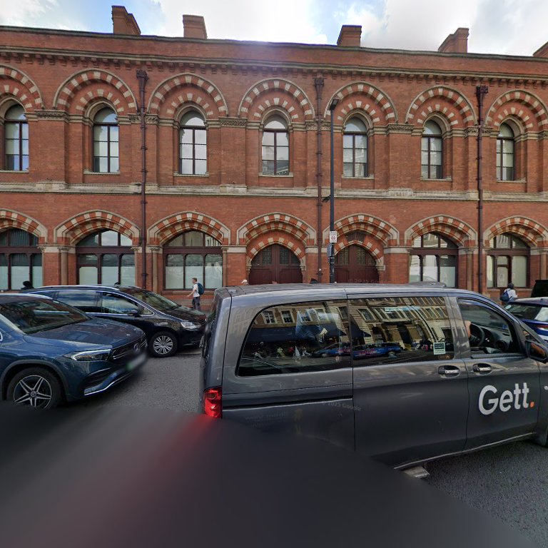 Global Exchange Eurostar | Exchange Currency — recent tax services photo in London N1C 4QP, Greater London (Google Business Profile)