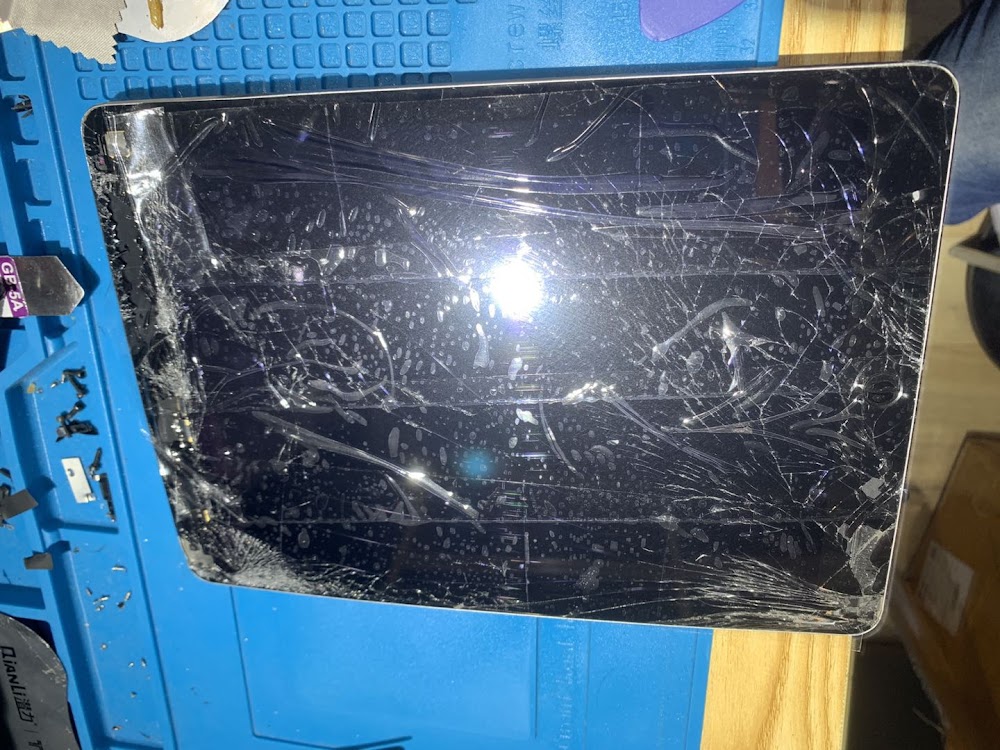 Leon's Tech Bulimba - Electronics Store: Sales, Repairs, and Accessories — recent mobile phone repair shop photo in Bulimba QLD 4171, QLD (Google Business Profile)