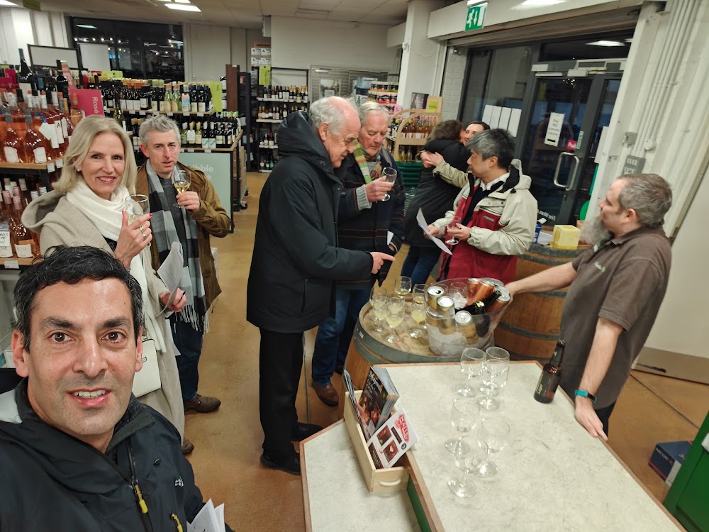 Majestic Wine Kingston upon Thames — recent wine store photo in Kingston upon Thames KT2 6QP, England (Google Business Profile)