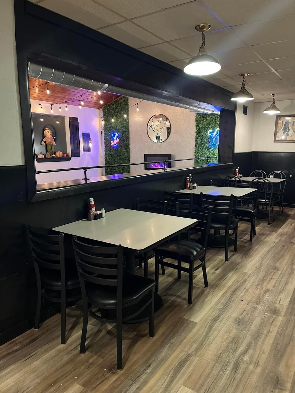 Muddy Waterz Bar & Grill — recent breakfast & brunch restaurants photo in McKeesport, PA (Google Business Profile)