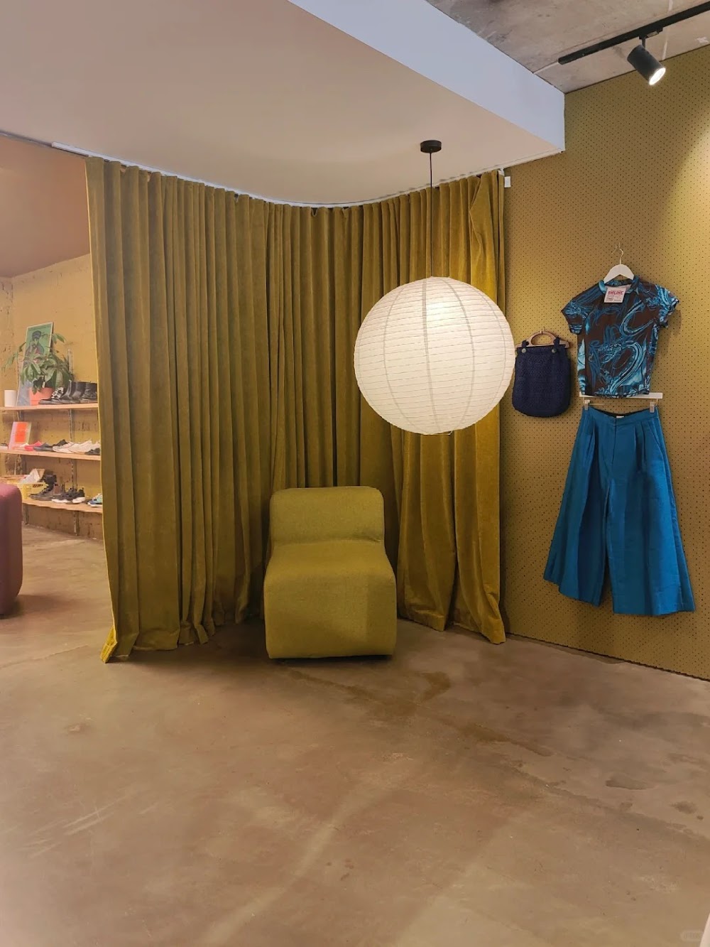 Mutual Muse Northcote — recent used clothing store photo in Northcote VIC 3070, VIC (Google Business Profile)