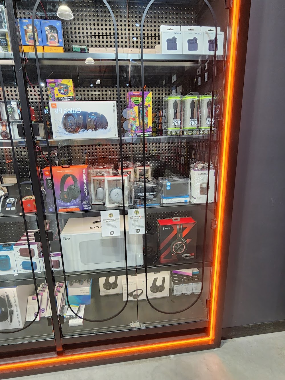 Pop Phones District Outlet — recent mobile phone repair shop photo in Parafield SA 5106, SA (Google Business Profile)